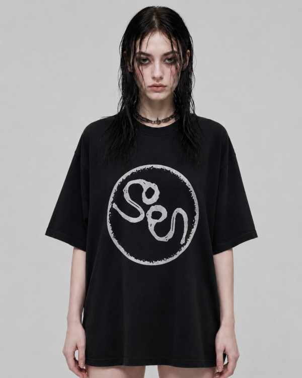 Female model wearing the SOEN Circle Logo Oversized T-Shirt